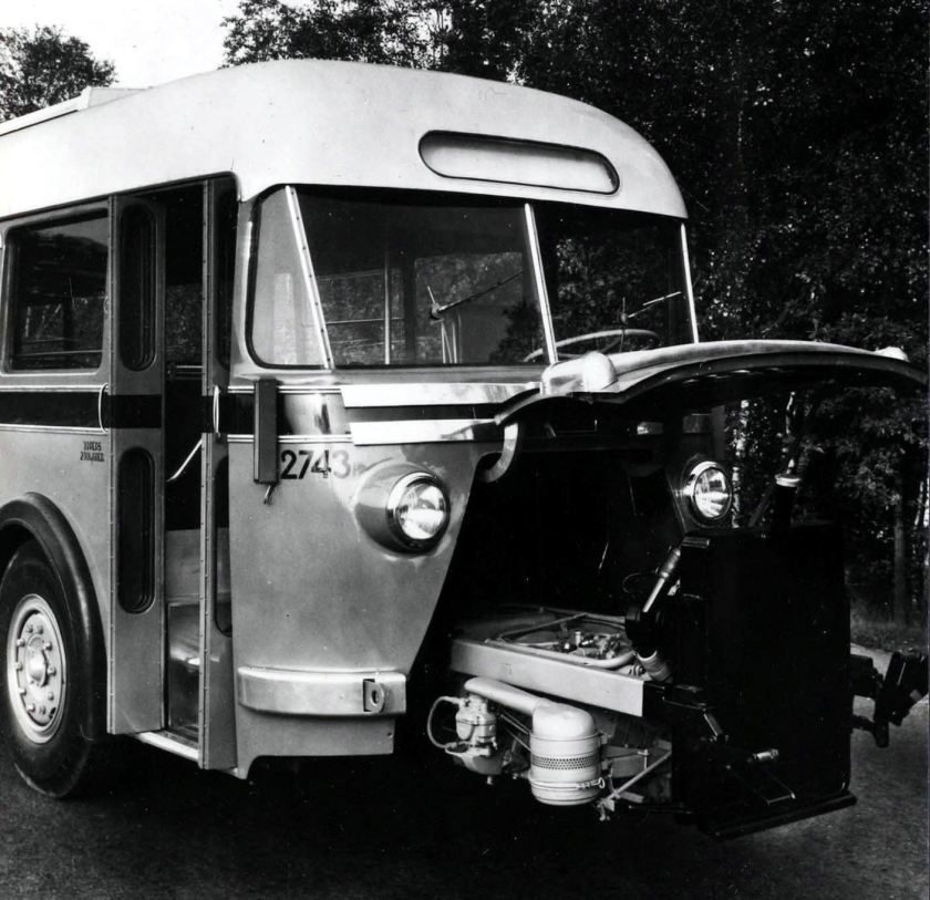 1950 DAF Autobus voor de NS met Waukesha uitschuifmotor