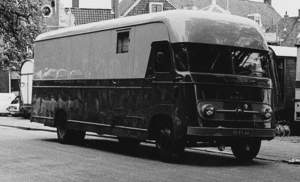 1957 DAF Verhuiswagen