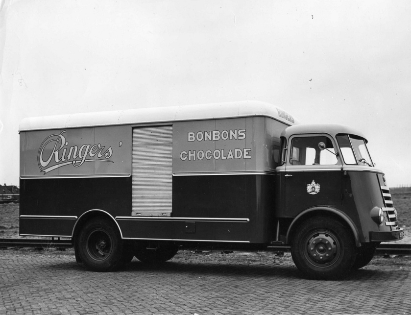 1958 DAF 1600 Ringers Bonbons Chocolade carr. Renova H'sum