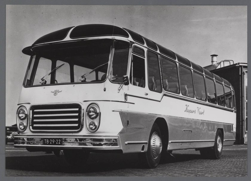 1959 DAF autobus TB160D met Kusters opbouw