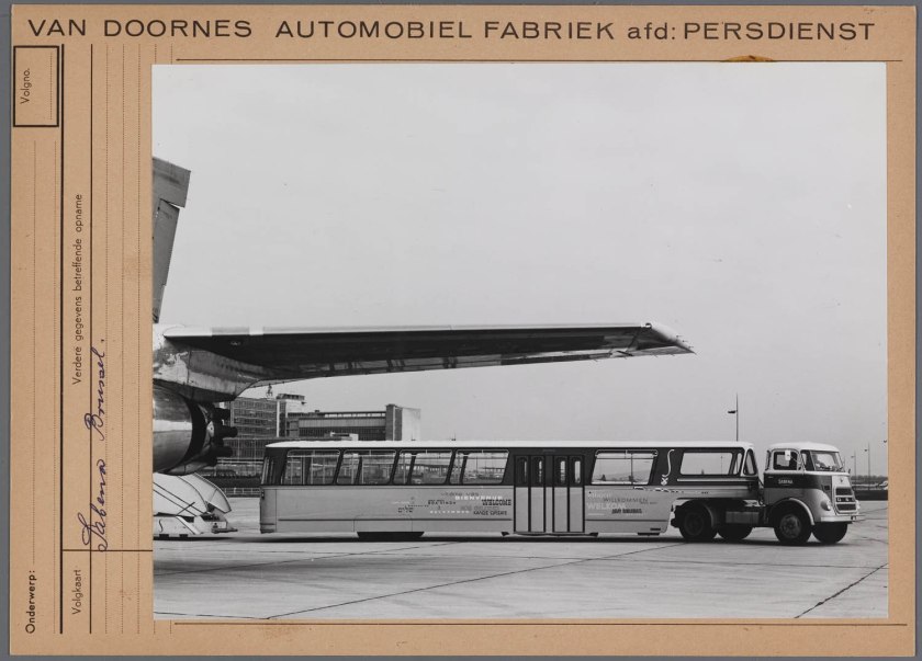 1965 DAF T1600 trekker + DAF oplegger voor de SABENA