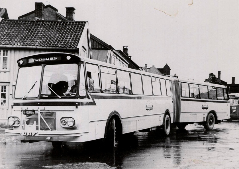 1967 DAF MBO - T. Knudsen Verlengde bus