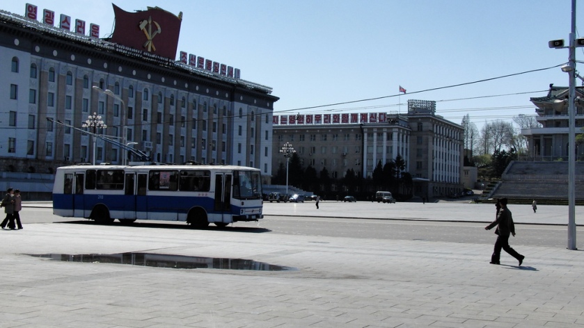34 Trolleybus 210 Chongnyonjunwi 1 (Kim Il Sung square)