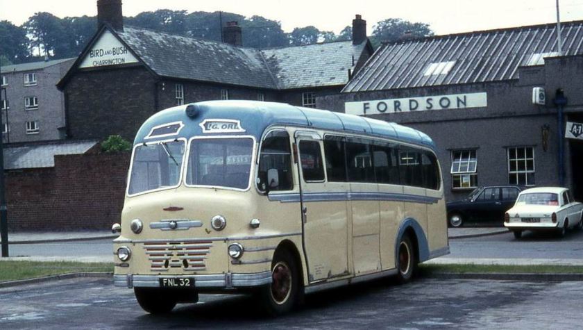 55 1952 Bussen Commer Avenger built in 1952 with Plaxton Envoy bodywork