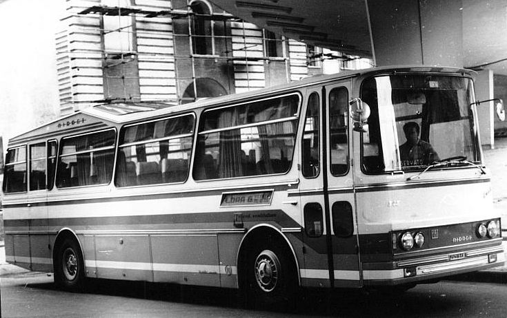 Bussen FIAT 343 Barbi Mirage p