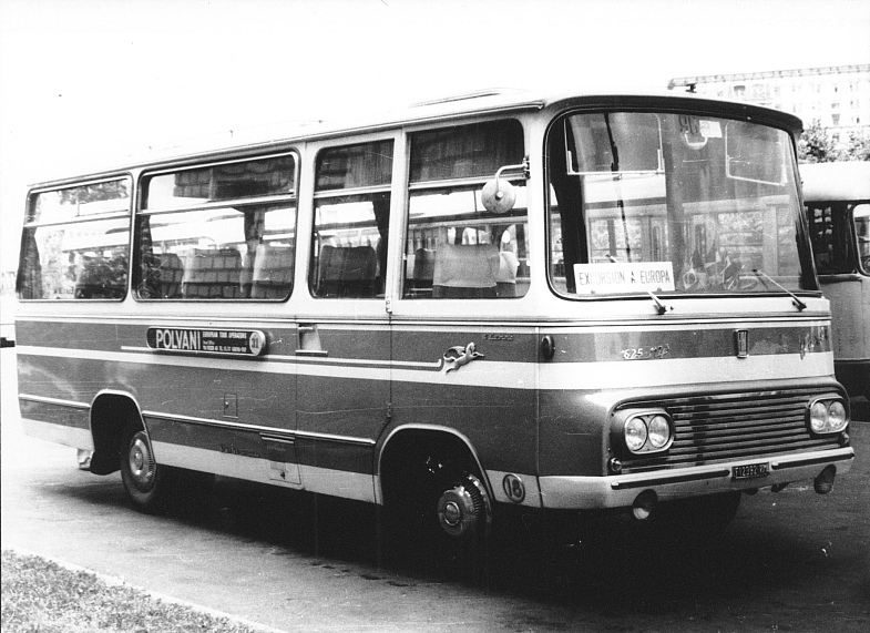 Bussen FIAT 625 R2P Barbi Pegaso Cammo