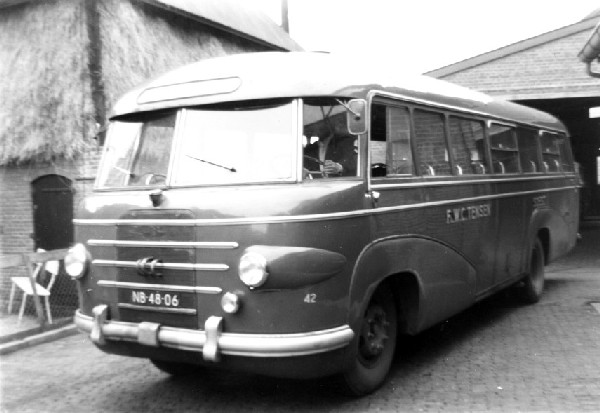1950 Volvo Den Oudsten & Domburg Neusbus dieselbus 42