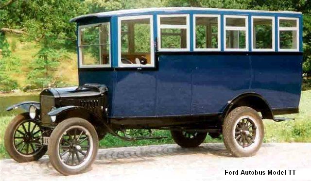 1917 Ford Autobus Model TT