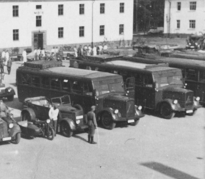 1946 Back Krupp bus, 2 Blitz, unkn, Front 2 Horch 830 R, Einheits pkw & 3 Hansa-Llyod Merkur buses