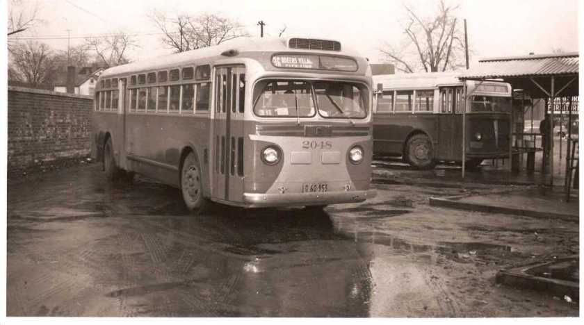 1948 GM TDH 4507