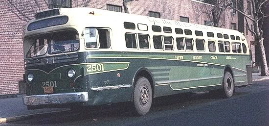 1949 GM TDH 5102