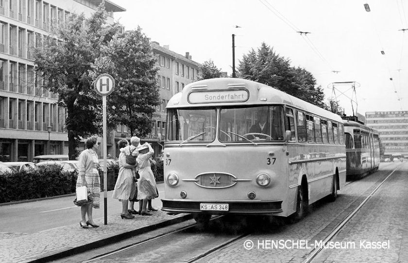1960 KVG-Bus37 smp HENSCHEL-Museum