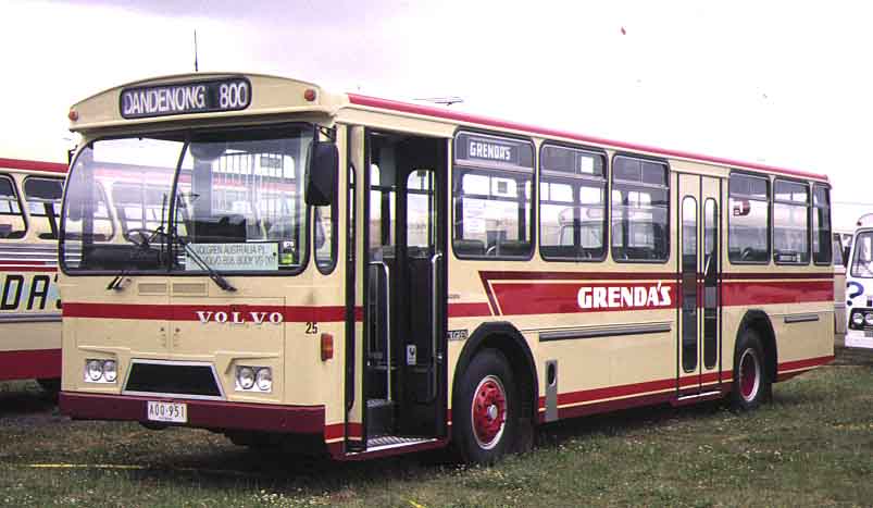1981 Hess Volvo grenda25