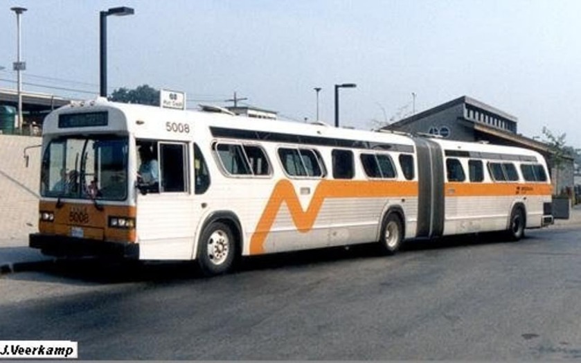 1982 GM TA60-102N