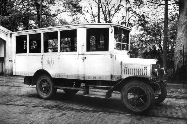 1924 Hansa-Lloyd mit 18 Sitzplätzen