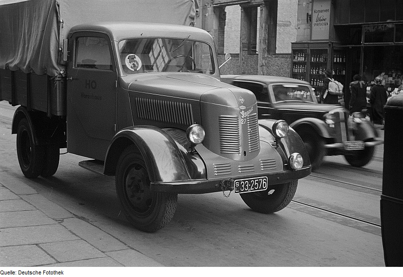 1949-53 Phänomen Granit 27 Pritsche