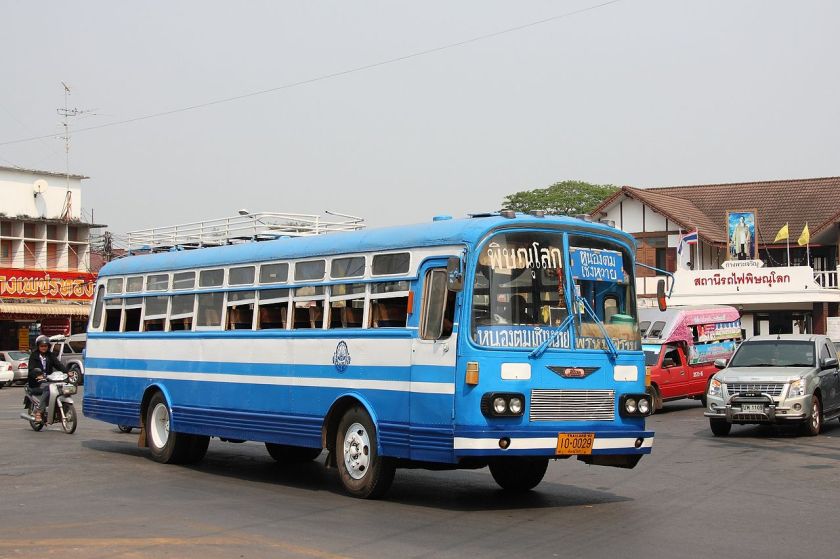 1965 Old Hino bus in Phitsanulok