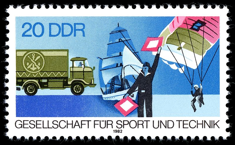 1982 IFA W50 auf einer Briefmarke zum 30. Jahrestag der GST (1982)