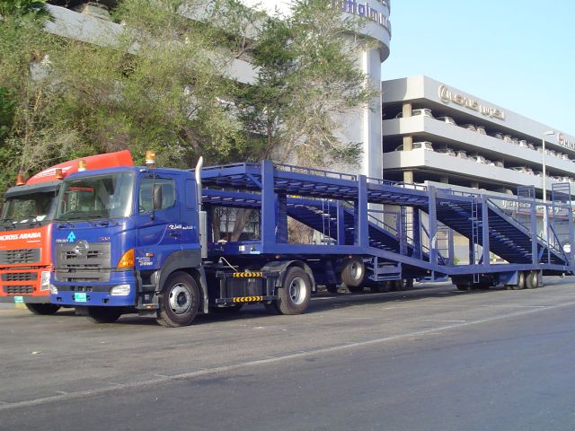 2006 hinoautotransporter Verenigde Arabische Emiraten Abu Dhabi