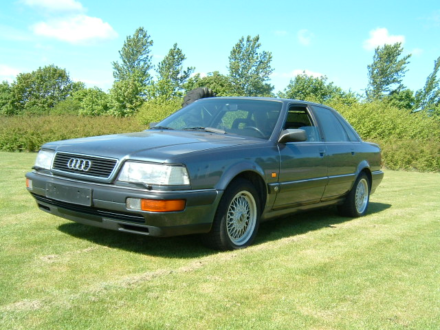 Audi V8. VF