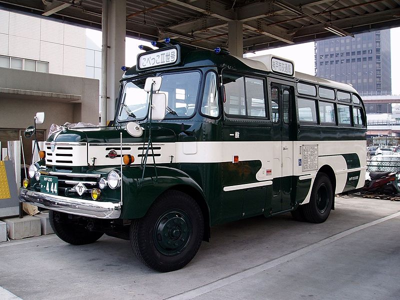 1963 Isuzu buses Picture Gallery