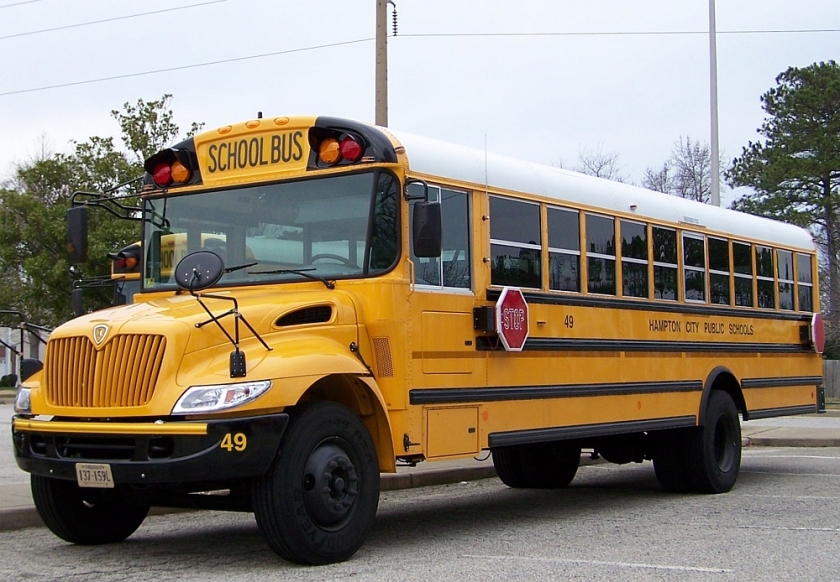2005 International 3300 HCS bus49