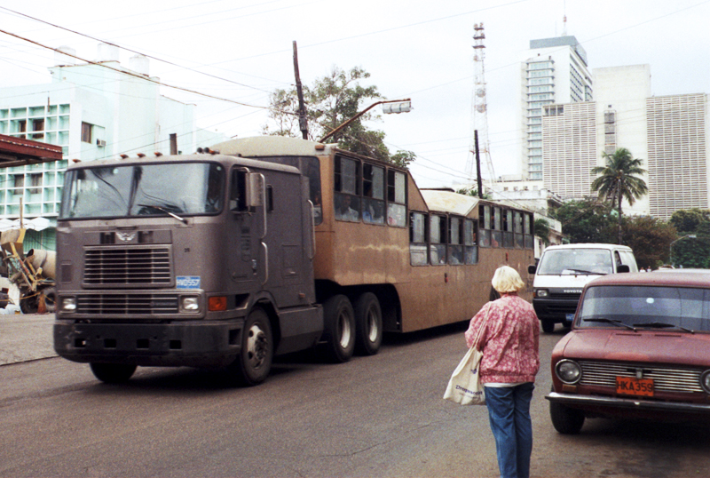2009 International Camel bus in Havana
