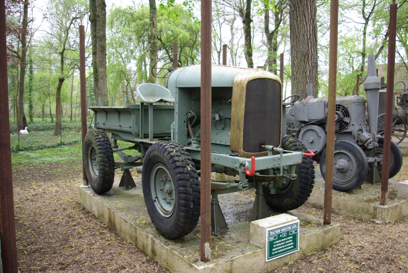 1937 Forest tractor Latil