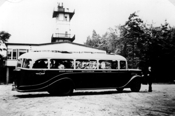 1938 Krupp nr. 25 op toerrit bij de Julianatoren te Apeldoorn