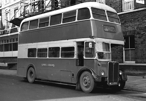 1952 A.E.C. Regent III ex London Transport RT3524 lgmll834a