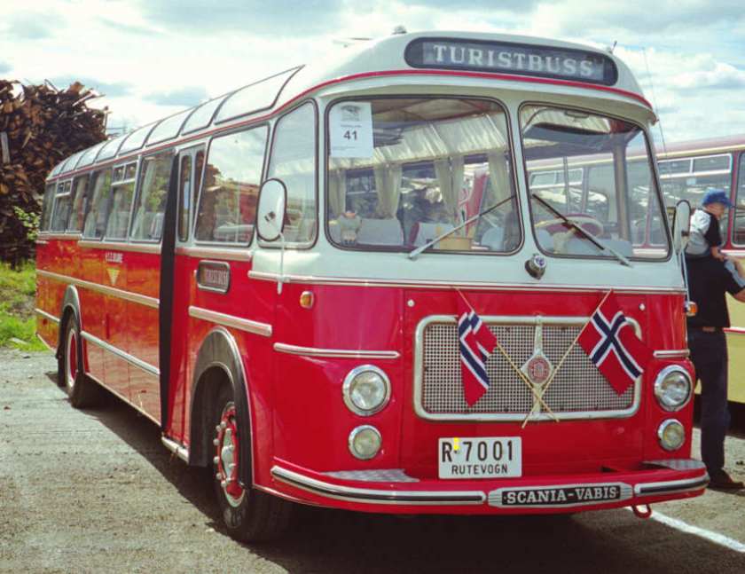 1964 R-7001 is a Scania-Vabis B56-58 with Repstad coach body. It was delivered to HSD in 1964