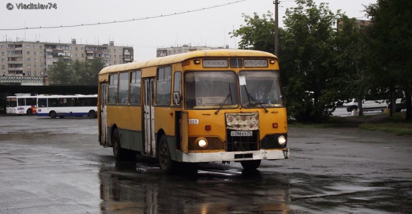 1965 LiAZ-677M