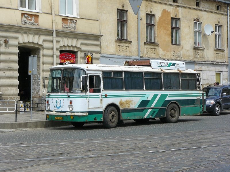 1970 laz-695-bus-fotografiert-lviv-21270