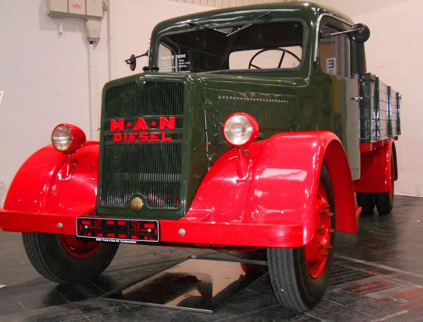 01 MAN E 2 truck 1940 Spielvogel