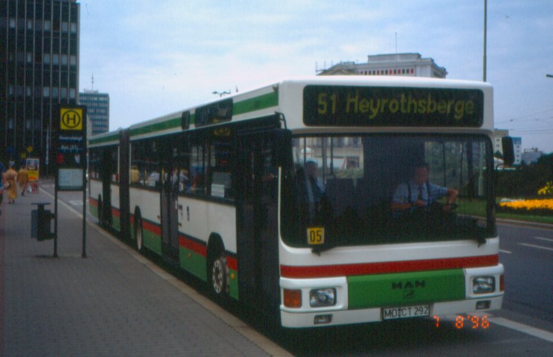 124 1990-92 Magdeburg-MAN-NG272-Bus3202