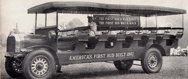 1901 mack bus hershey-fall58