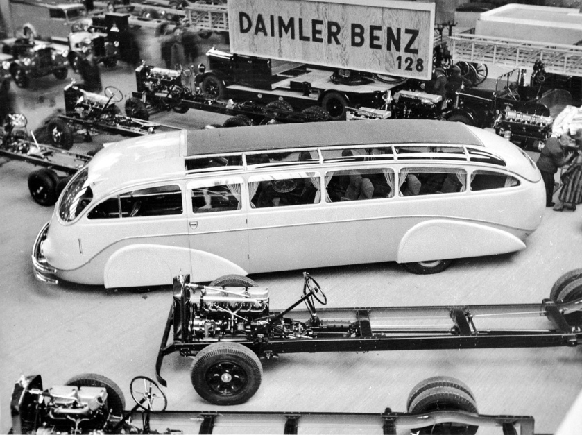 1935 Mercedes-Benz Stromlinie-Bus