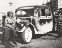 1937. REO liikennöi reitillä REO safety bus - kopie