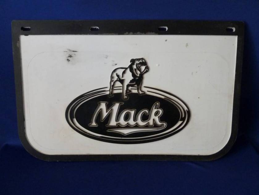 1940 Mack 750182923_o