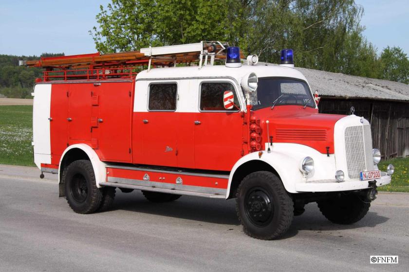 1942 Feuerwehrfahrzeug mit Klöckner-Deutz-Logo, Baujahr 1942a