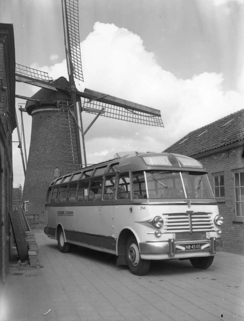 1950 Maarse en Kroon bus 74