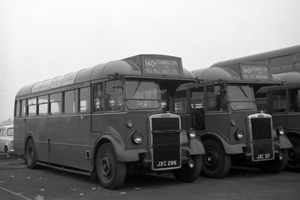 1950 TD105 a Leyland PS1 with a Mann Egerton 30 seat body at Edgeware Station 23rd June 1962