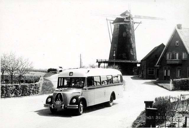 1951 Magirus Deutz bus NL