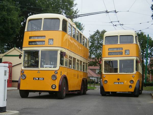 1951 Two Newcastle But trolleys Metro-Cammell body H40-30R body
