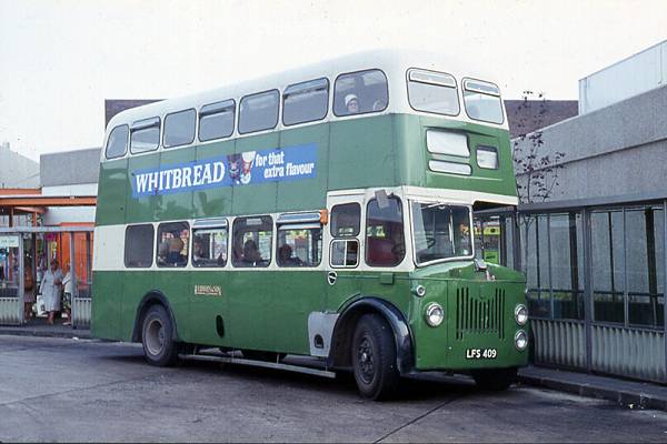 1954 Leyland PD2-20 with Metro-Cammell H33-29R body