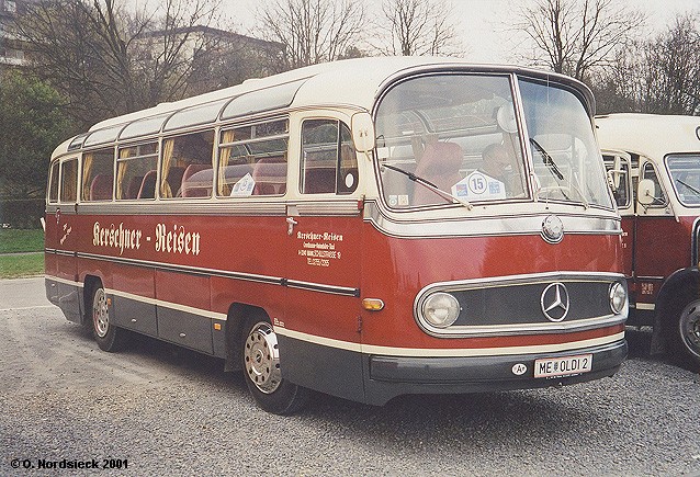 1954 Mercedes-O321H-Reisebus-Kerschner-weiss-weinrot