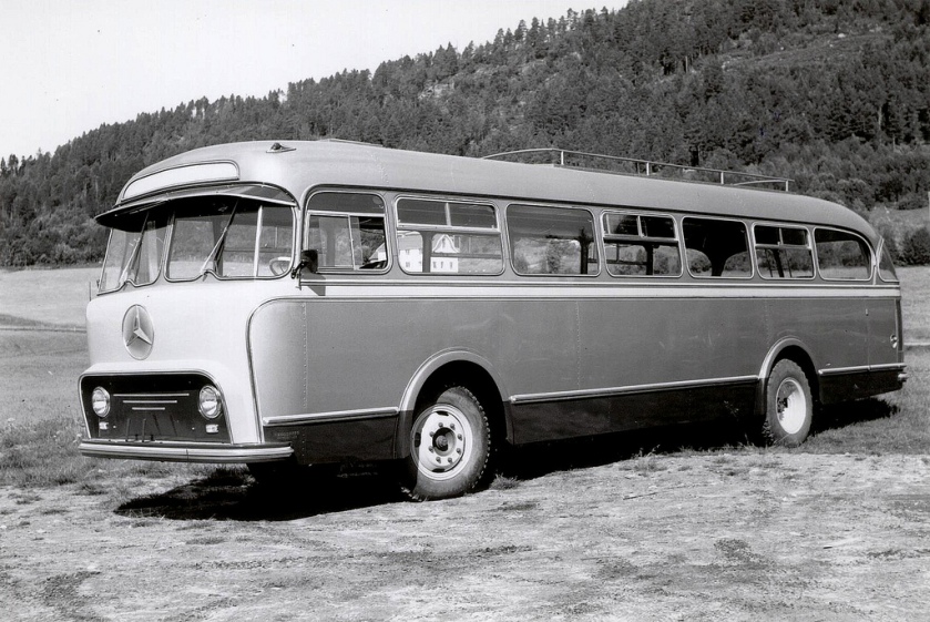 1955 Mercedes Benz - Bussbygg