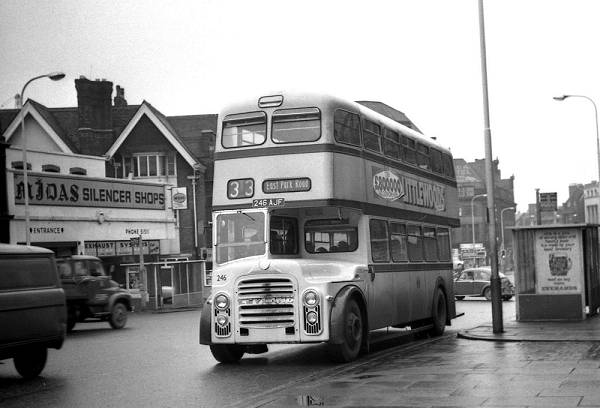 1961 Leyland PD3A-1 with Metro Cammell H41-33R body