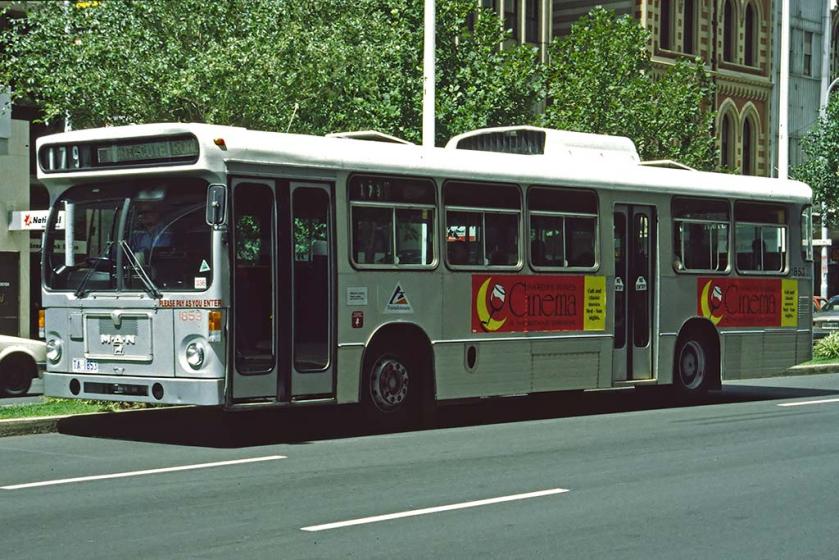 83 MAN Standardbus mit australischem Aufbau in Adelaide (1997)