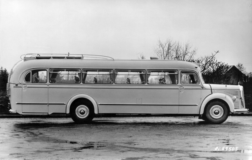 Mercedes-Benz Bus History - PART I (14)